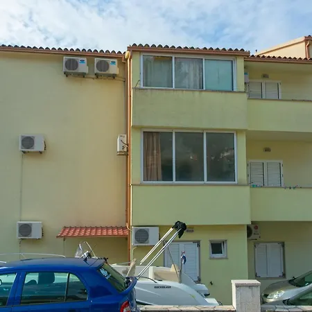 Appartement 9 Makarska